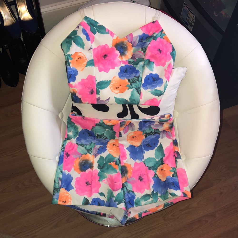 Two piece floral set